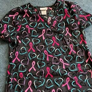 Women’s scrub top